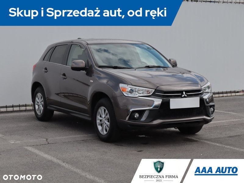 Mitsubishi ASX - 3