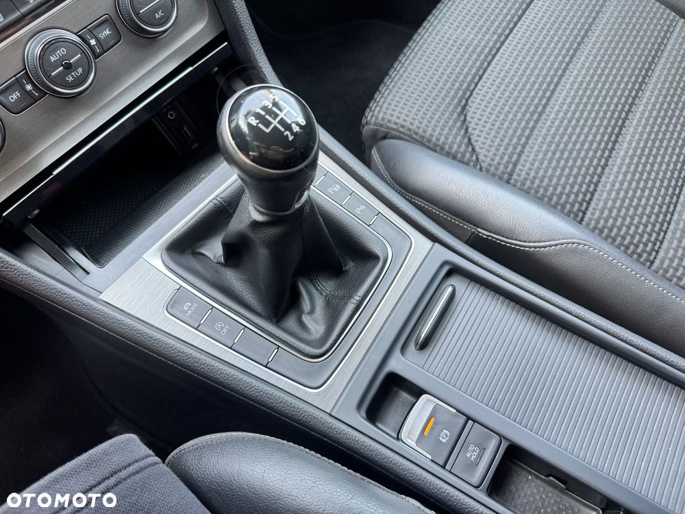 Volkswagen Golf 1.4 TSI Trendline - 22