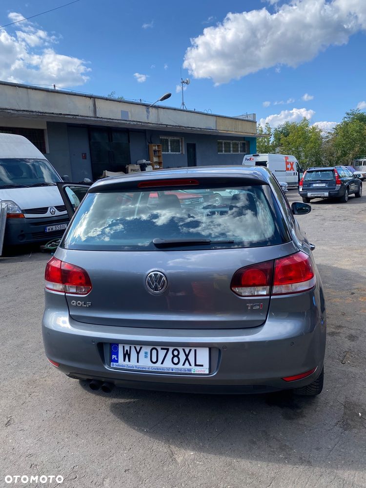 Volkswagen Golf 1.4 TSI Highline DSG - 4