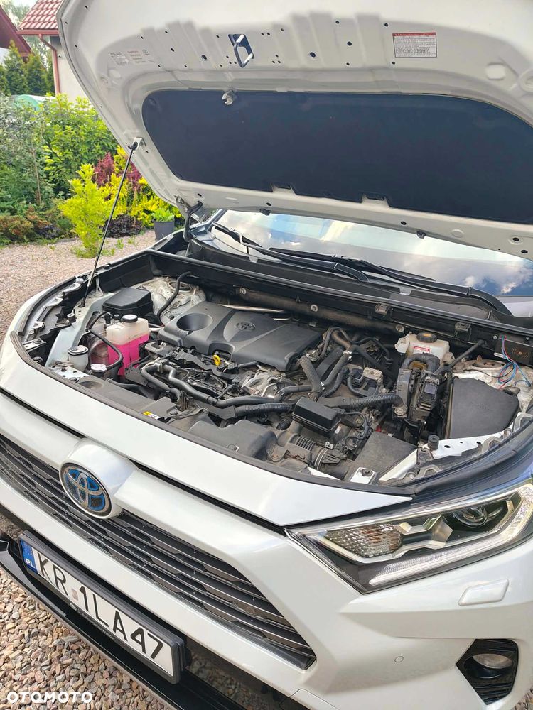 Toyota RAV4 - 4
