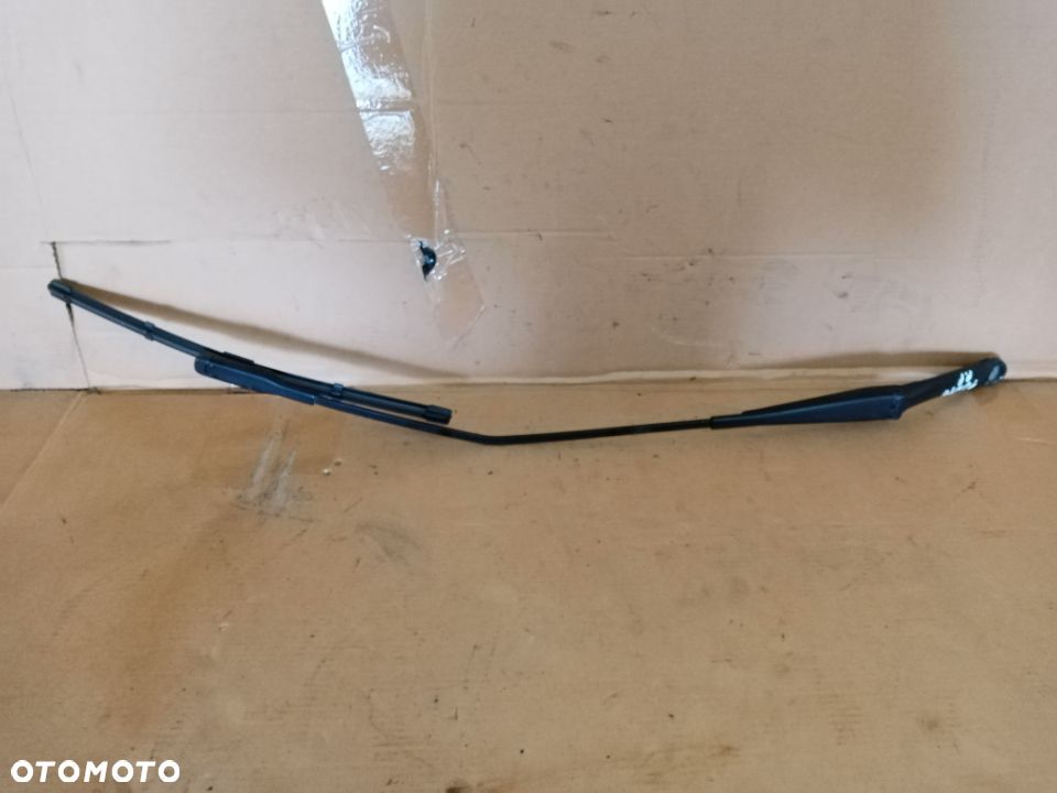 Ramie wycieraczki prawy przód wycieraczka Fiat Grande Punto 51701423 - 1