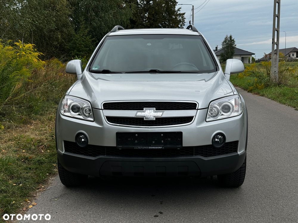 Chevrolet Captiva 2.4 LS - 27
