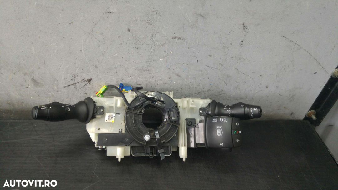 Bloc manete semnalizare stergator comenzi volan cu spirala volan renault laguna 3 bt0 1  255670015re - 1