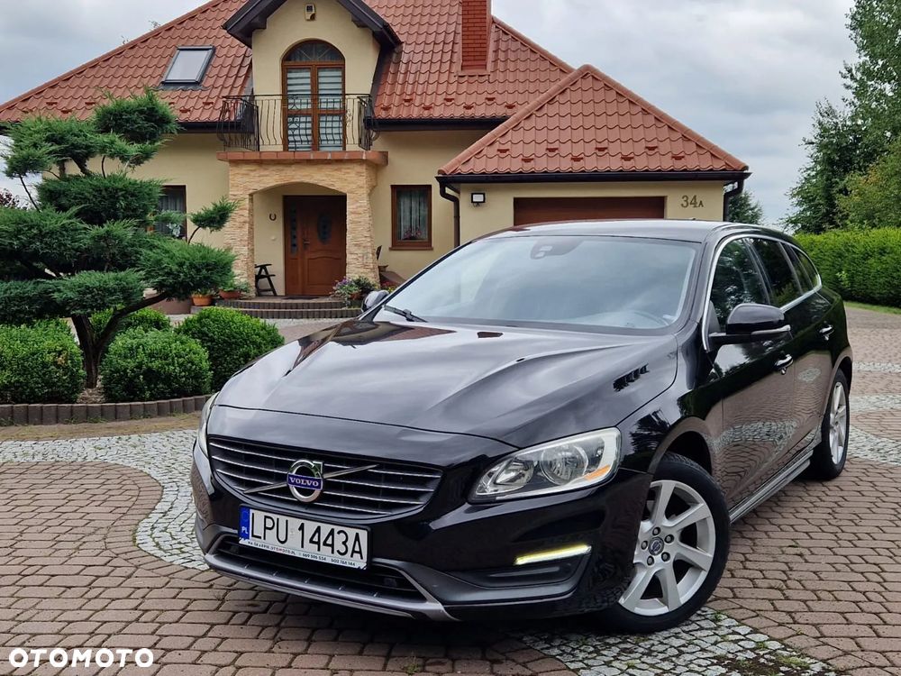 Volvo V60 D2 Momentum - 10