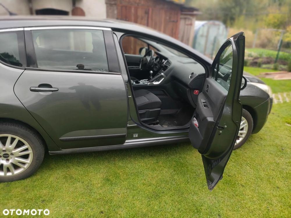 Peugeot 3008 HDi 150 Active - 15