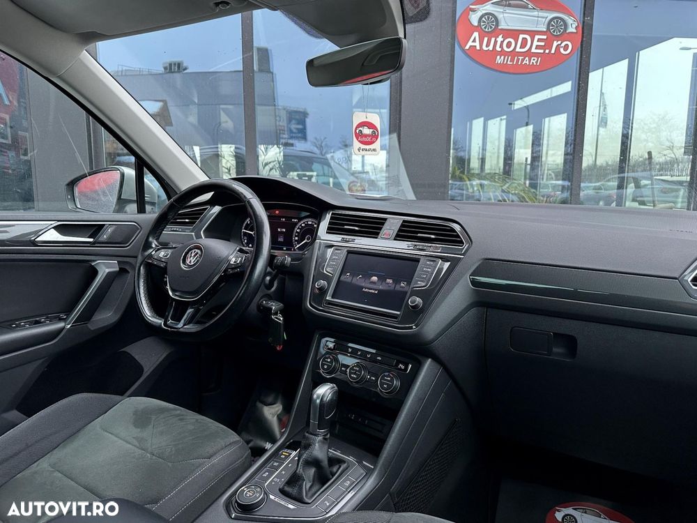 Volkswagen Tiguan - 10