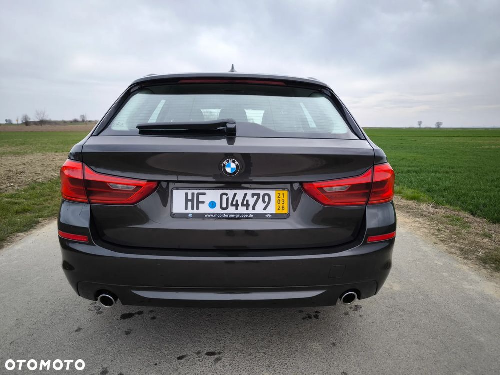 BMW Seria 5 520d - 7