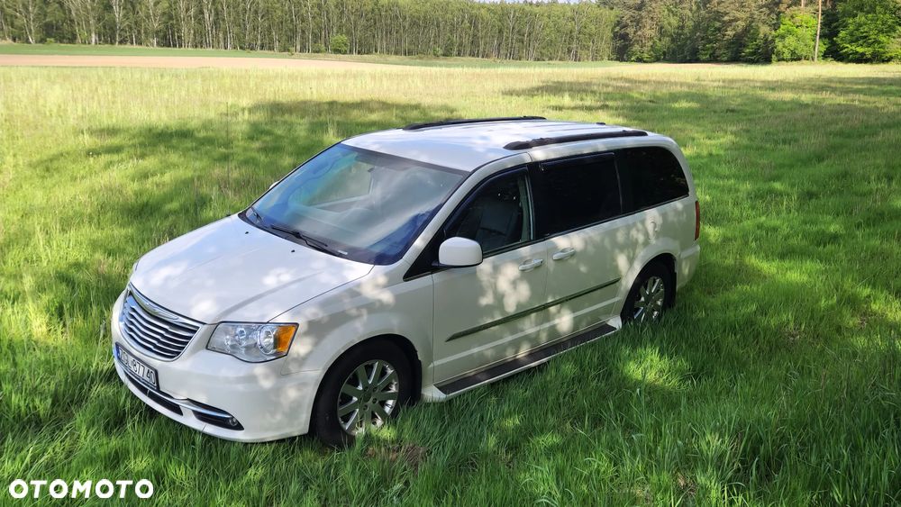 Chrysler Town & Country 3.6 Touring - 10