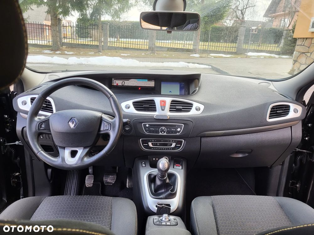 Renault Scenic TCe 130 Dynamique - 19