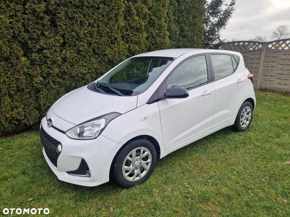 Hyundai i10 - 12