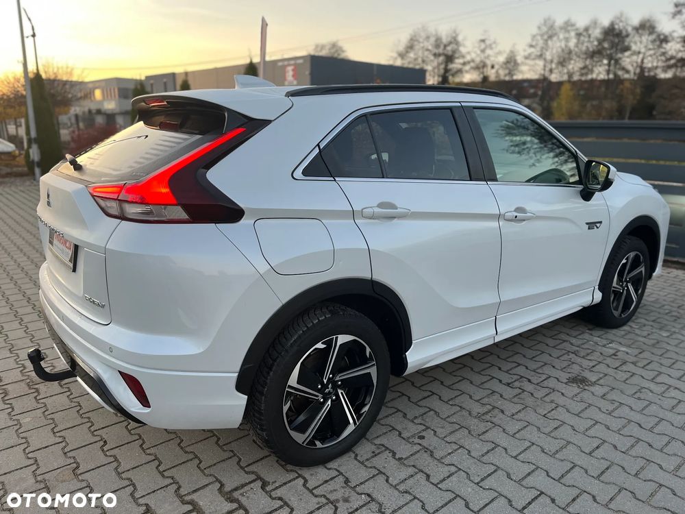 Mitsubishi Eclipse Cross Plug-In Hybrid 4WD Plus Select - 33