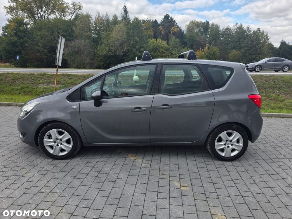Opel Meriva - 9