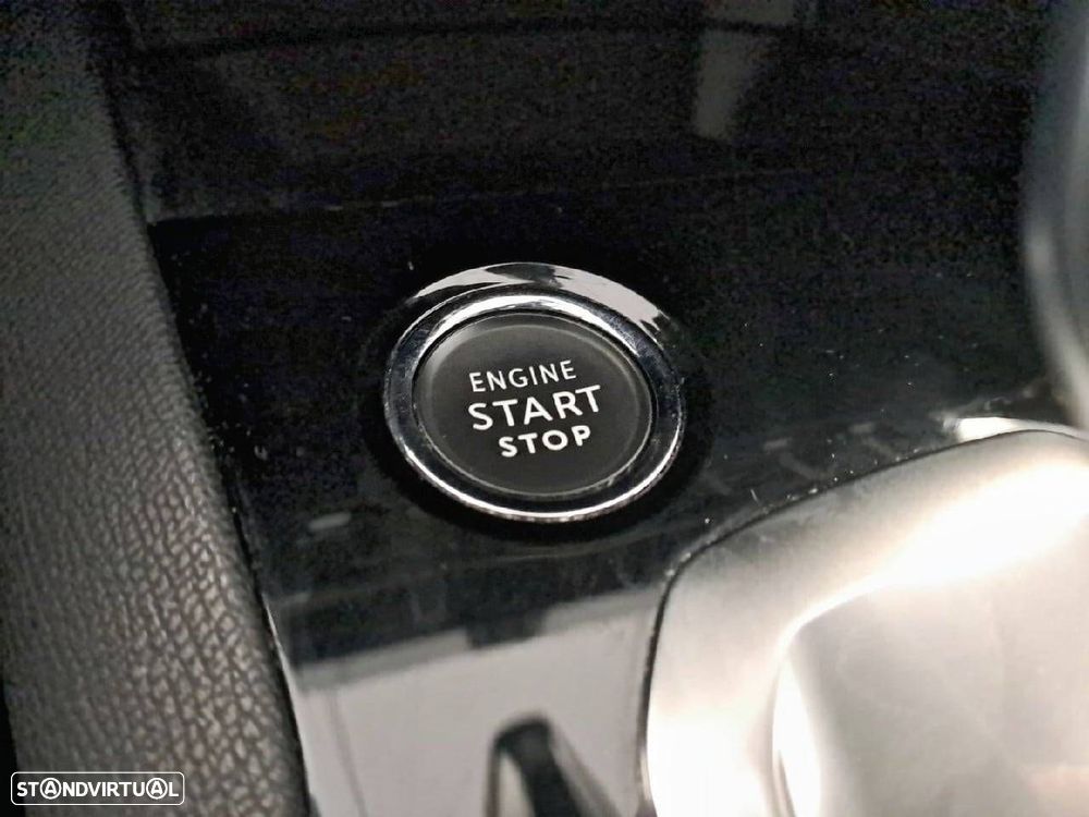 Peugeot 3008 - 19