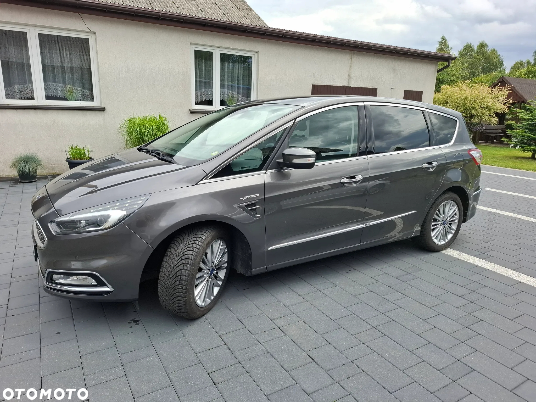 Ford S-Max 2.0 TDCi Vignale PowerShift - 2