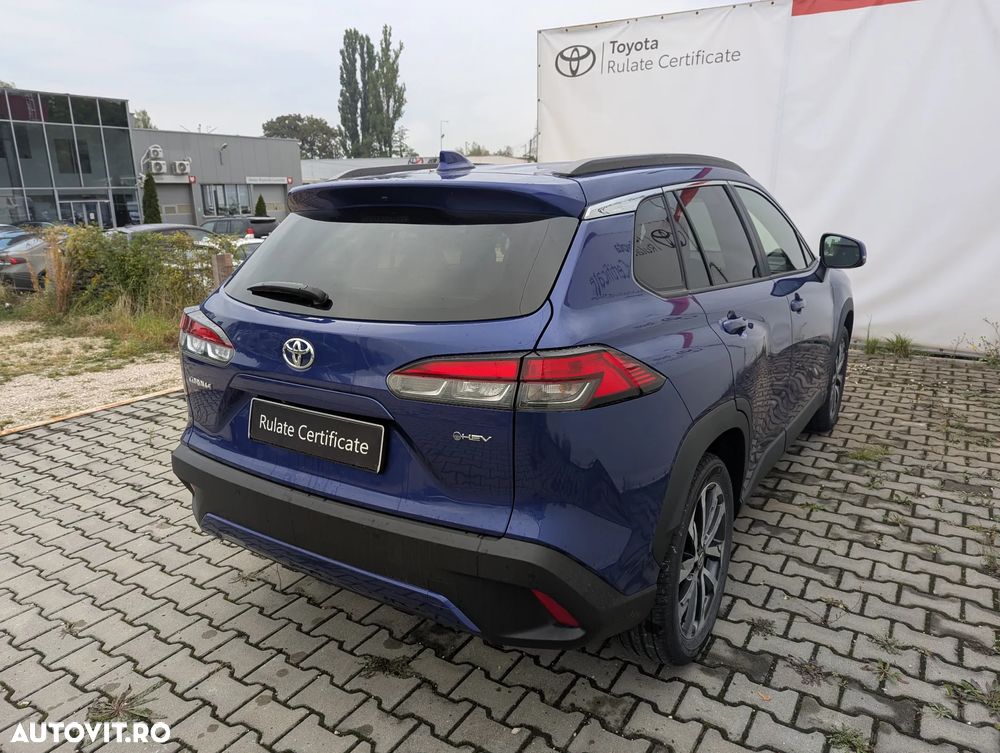 Toyota Corolla Cross - 8