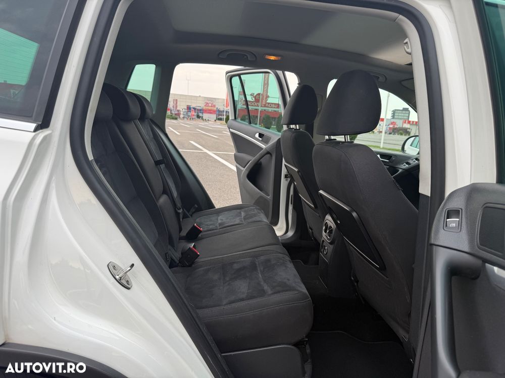 Volkswagen Tiguan 2.0 TDI CR DPF 4Motion DSG Sport&Style - 18