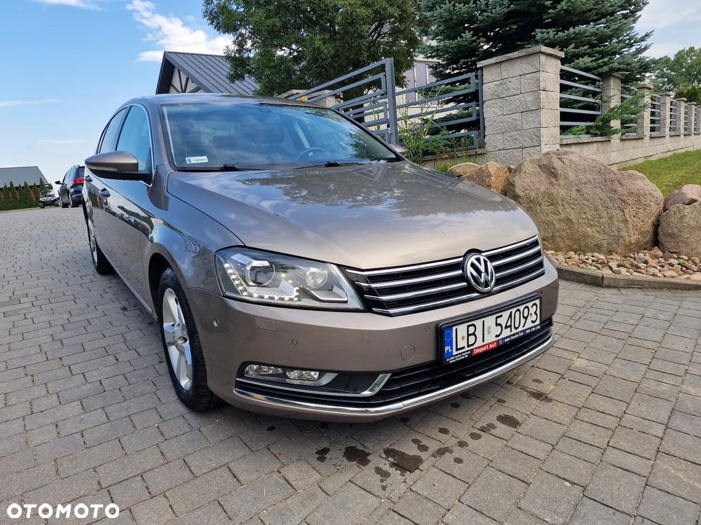 Volkswagen Passat - 3