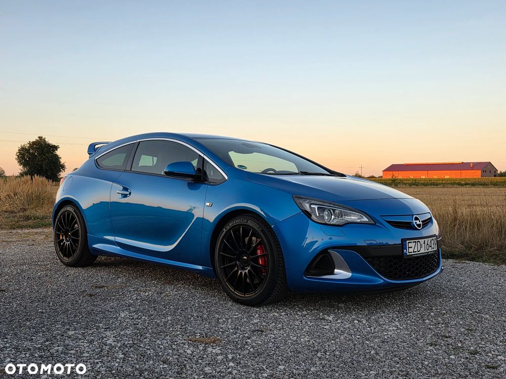 Opel Astra OPC - 2