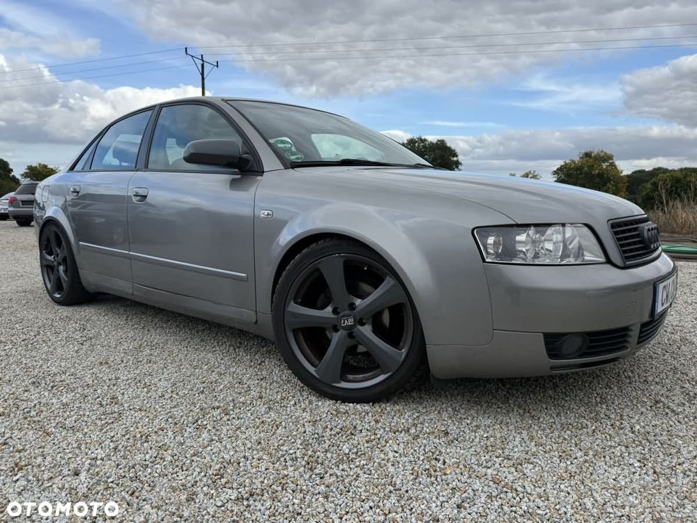 Audi A4 Limousine - 2