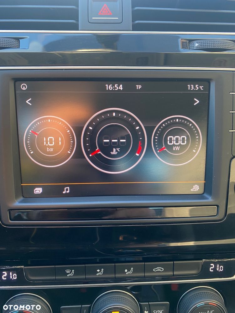 Volkswagen Golf VII 1.6 TDI BlueMotion Trendline - 29