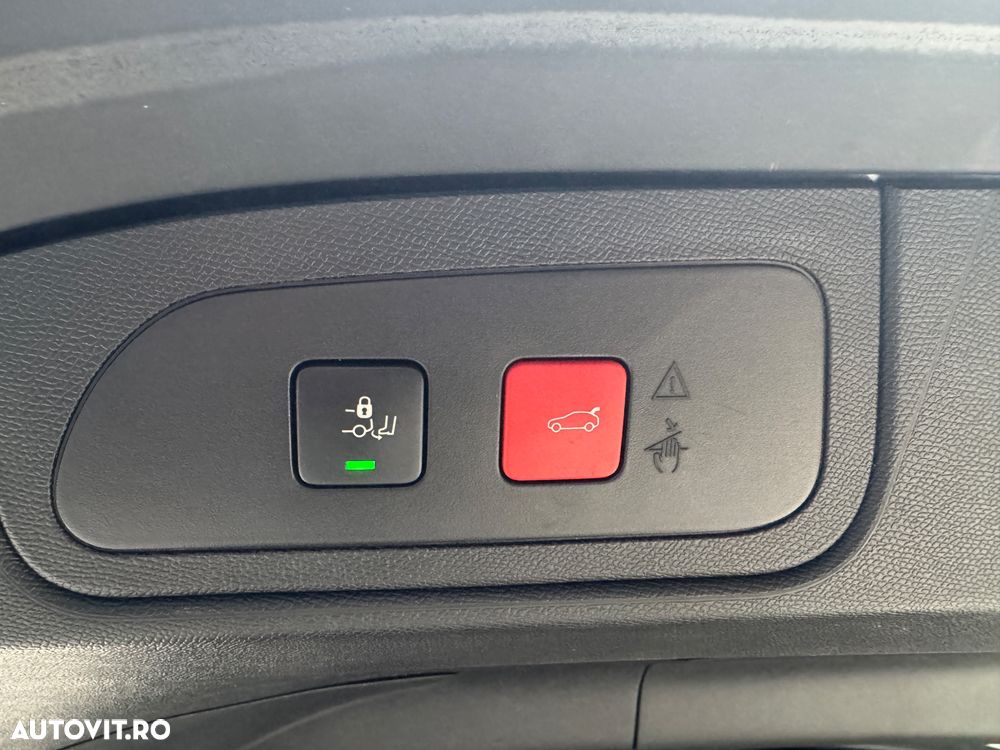 DS Automobiles DS 7 Crossback - 24