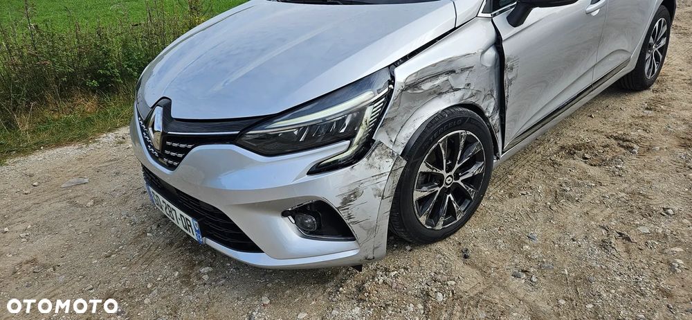 Renault Clio - 16