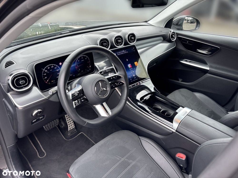 Mercedes-Benz GLC - 14