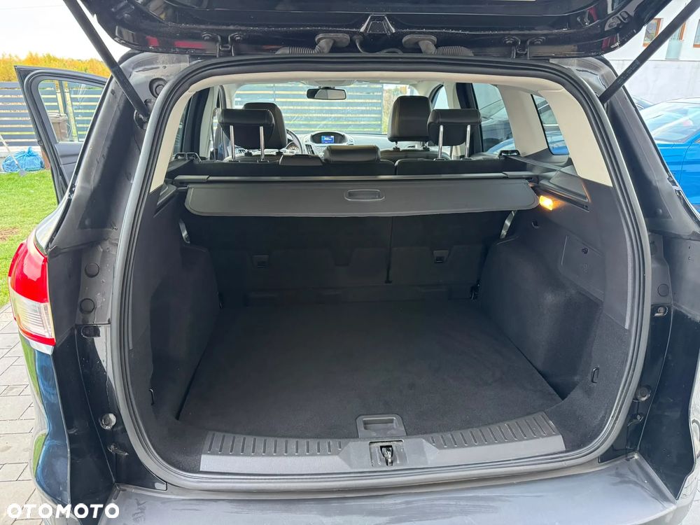 Ford Kuga - 18