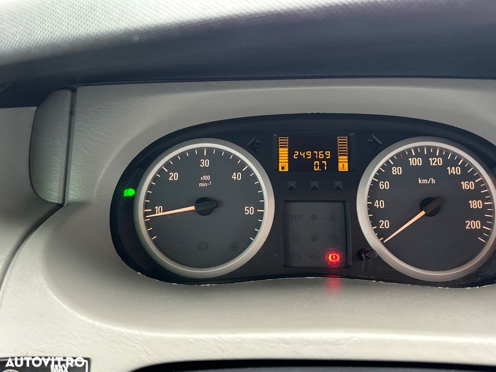 Opel Vivaro 2.5 CDTI L2H1 Design Edition - 21