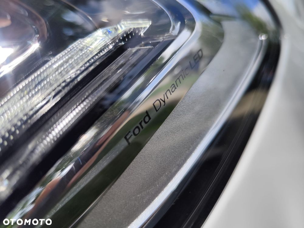 Ford Mondeo - 26