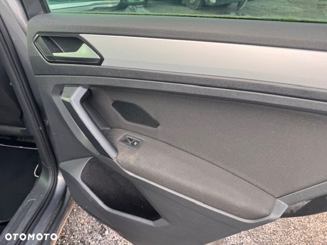 Volkswagen Tiguan 2.0 TDI SCR - 21