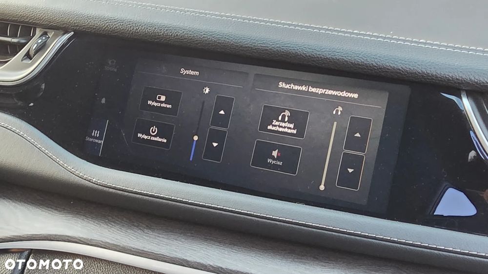 Jeep Grand Cherokee - 15