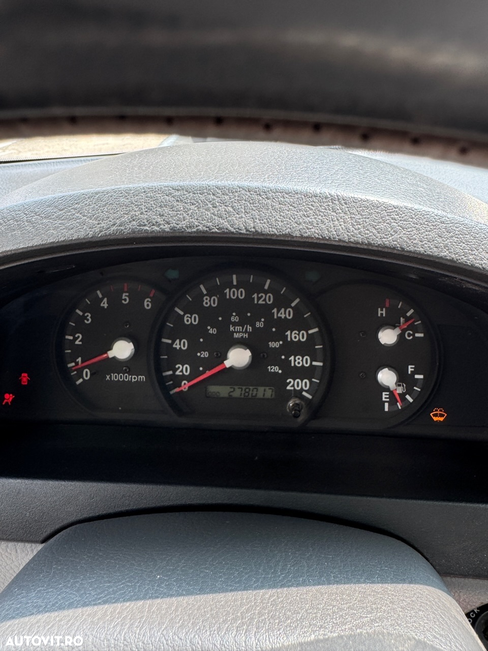 Kia Sorento 2.5 CRDi LX - 10