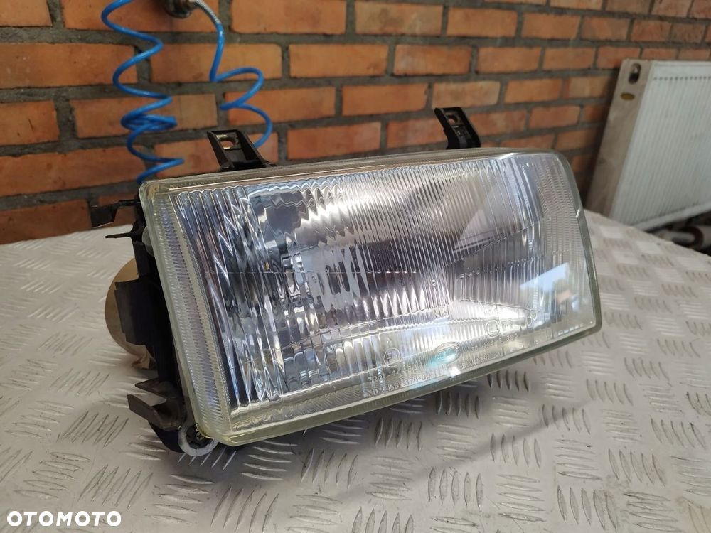 LAMPA PRAWA PRZEDNIA VW TRANSPORTER T4 - 1
