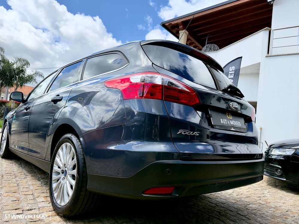 Ford Focus SW 1.6 TDCi Titanium - 24