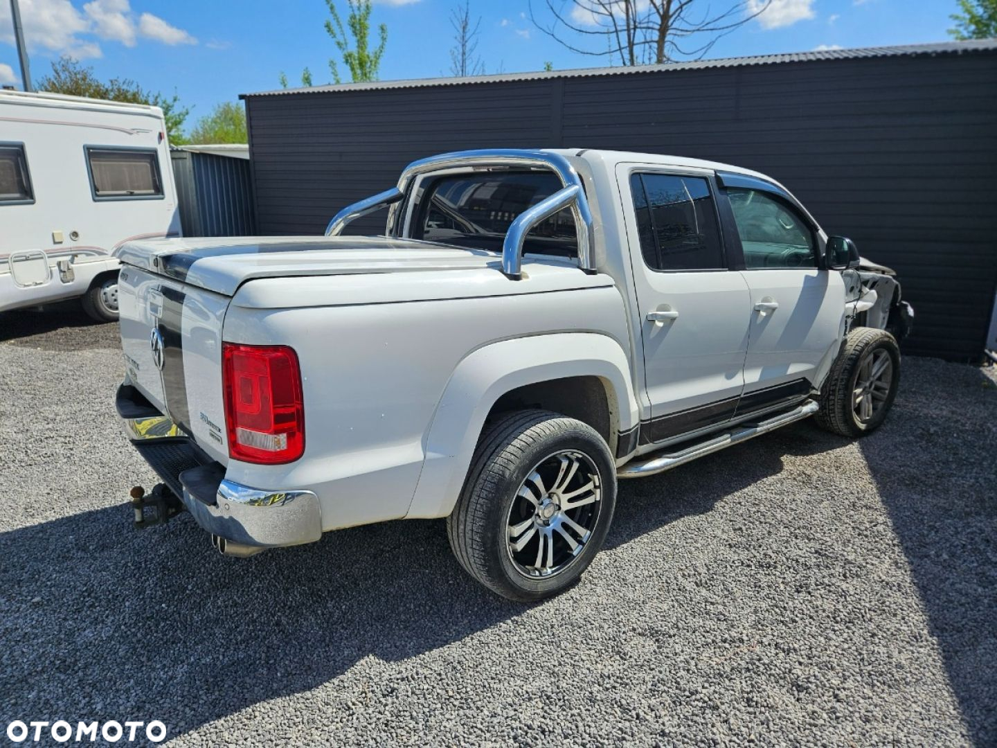 Volkswagen Amarok - 30
