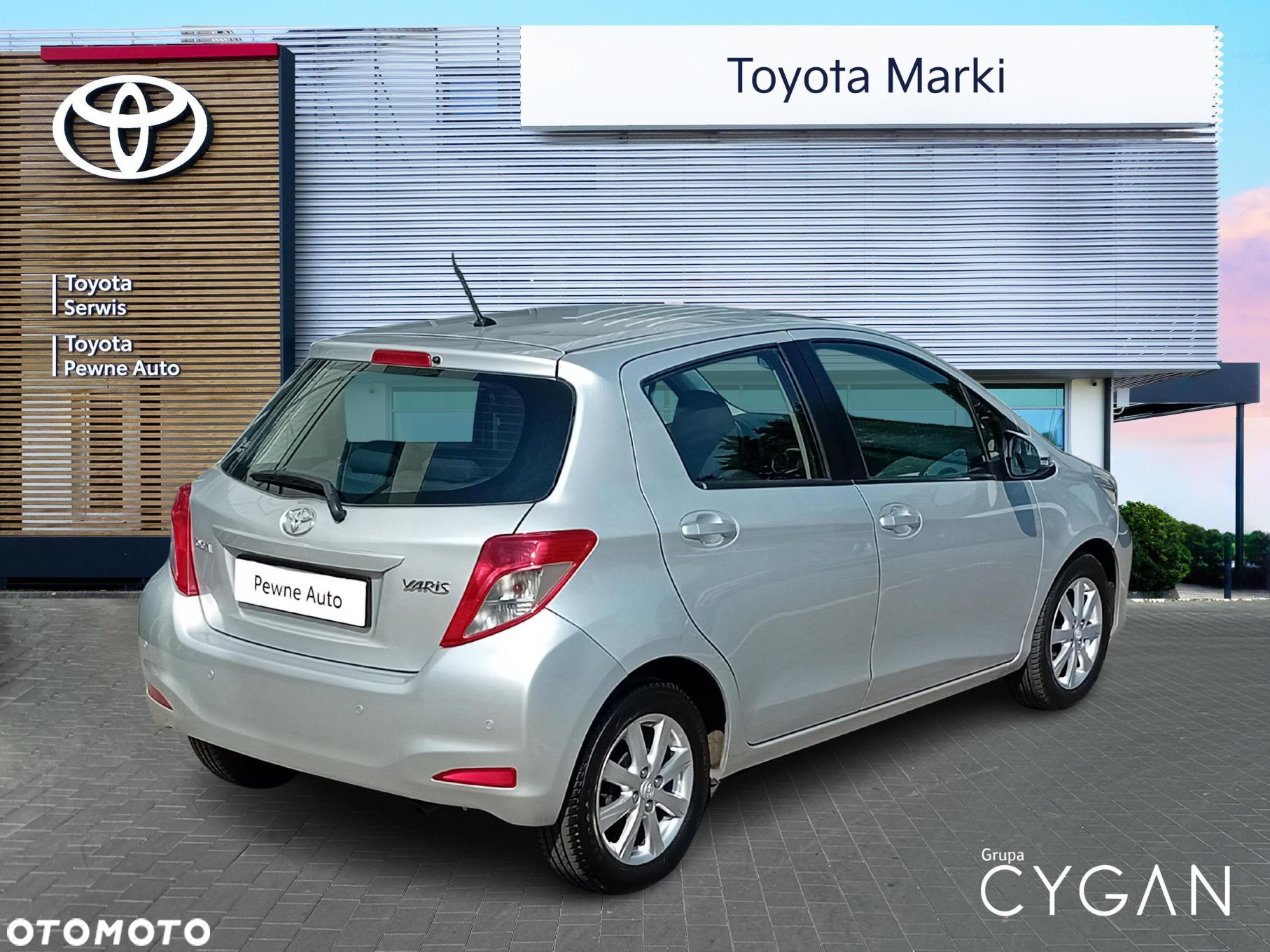 Toyota Yaris 1.33 Premium - 5