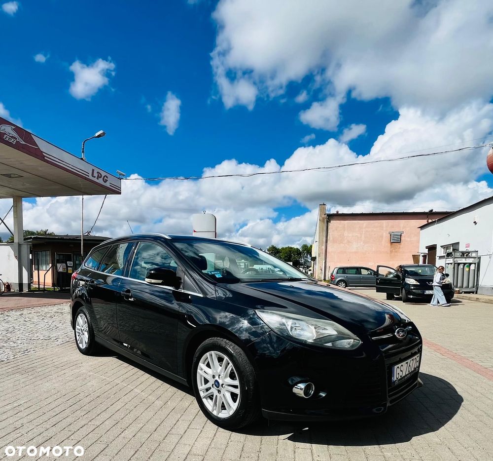 Ford Focus 1.0 EcoBoost Titanium - 1
