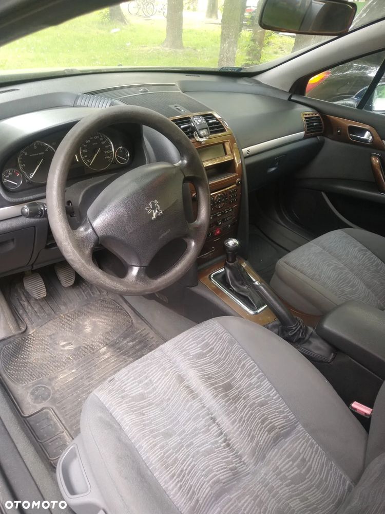 Peugeot 407 - 4