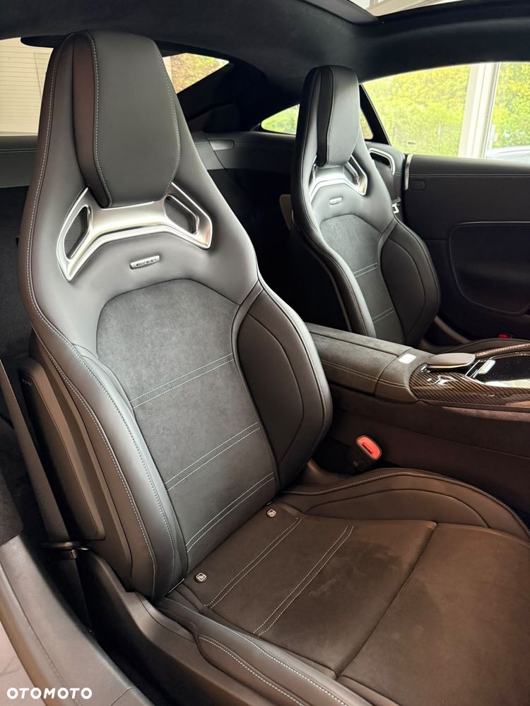 Mercedes-Benz AMG GT 63 PRO 4MATIC+ Speedsh.MCT 9G - 12