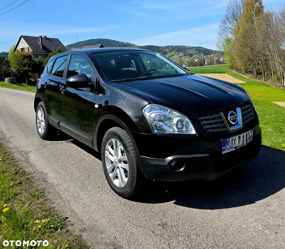 Nissan Qashqai 2.0 4 x 4 visia - 2
