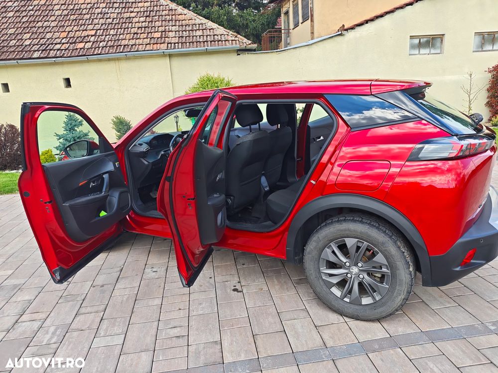 Peugeot 2008 50 kWh Allure - 6