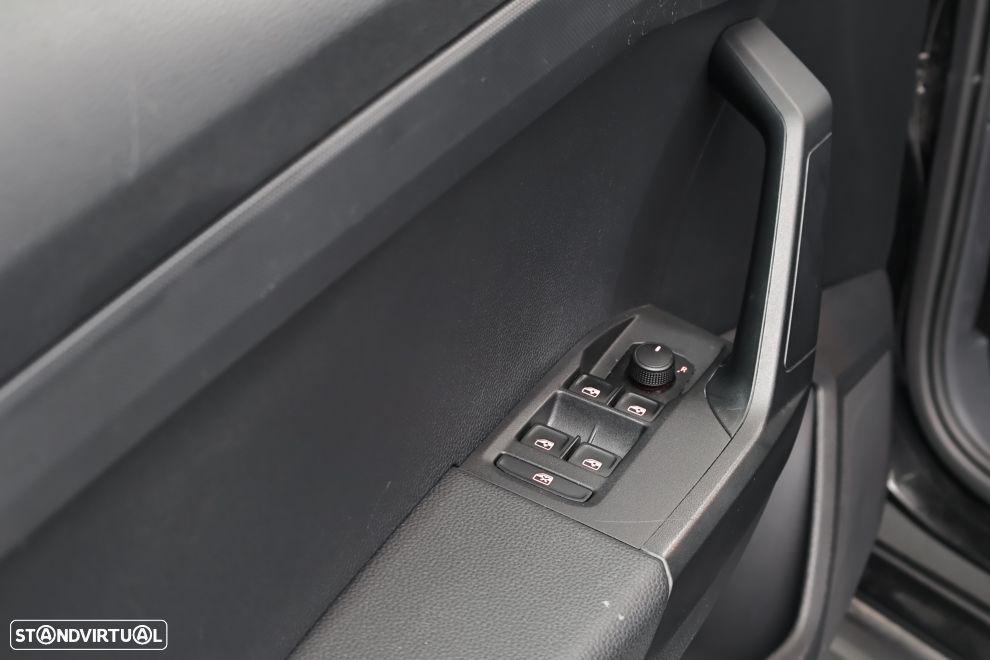 SEAT Arona 1.0 TSI Reference - 23