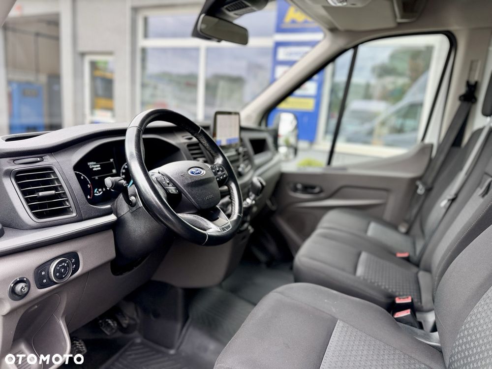 Ford Transit Trend - 8