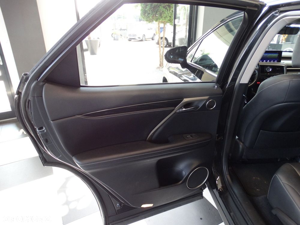 Lexus RX - 26