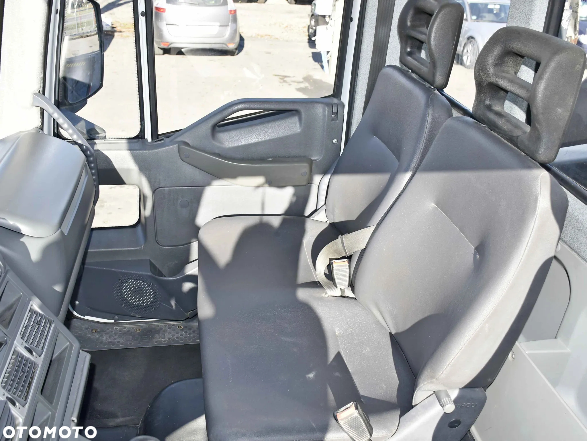 Iveco Eurocargo 180E28* WYWROTKA 4,40 m + HIAB 122 B-2 DUO * STAN BDB - 10