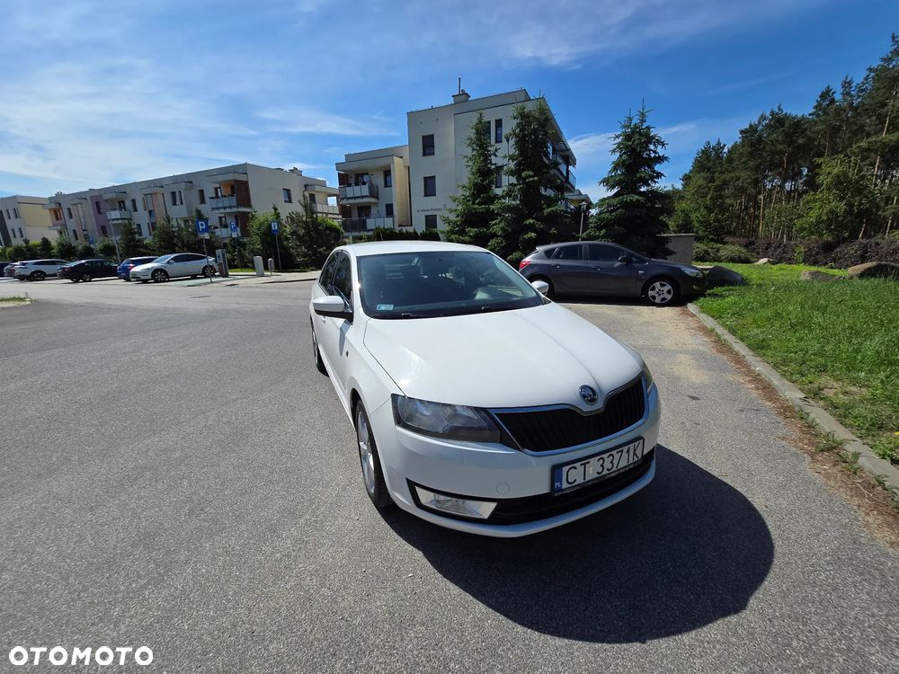 Skoda RAPID 1.6 TDI DPF Ambition DSG - 23