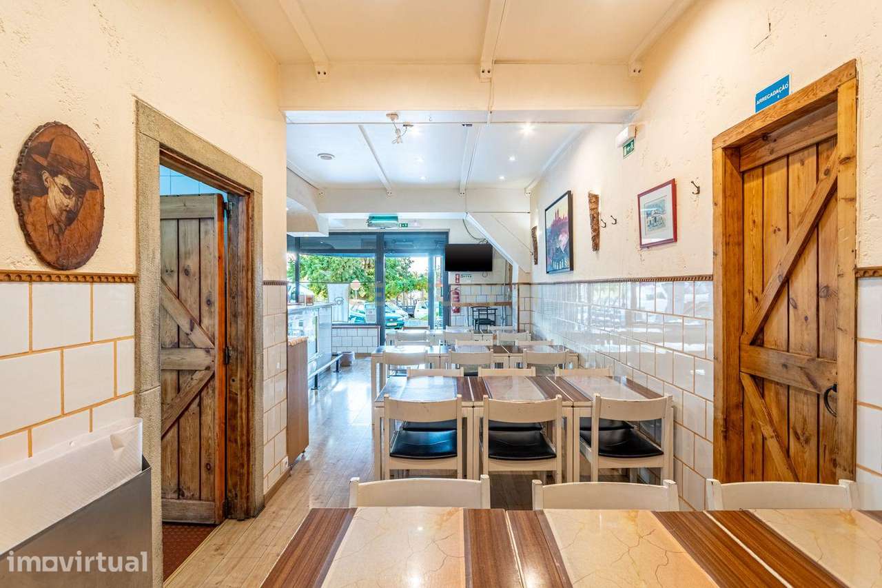 Oportunidade única de negócio: Restaurante/Café em pleno funcionamento - Grande imagem: 3/22