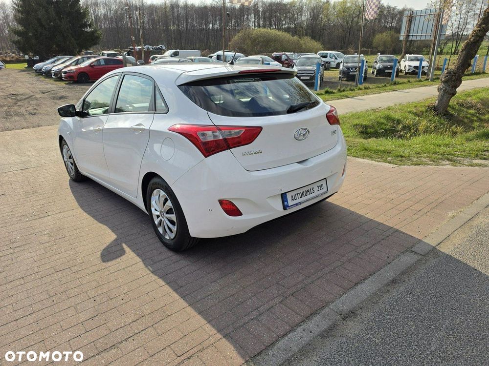 Hyundai i30 1.4 Style - 4