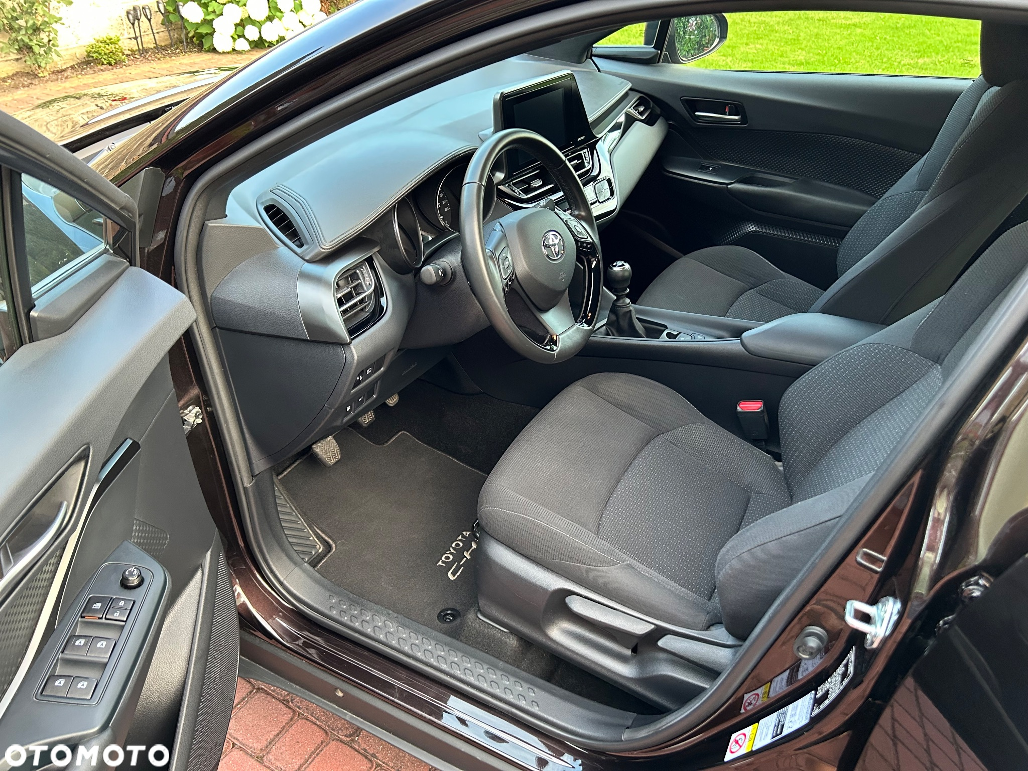 Toyota C-HR - 13